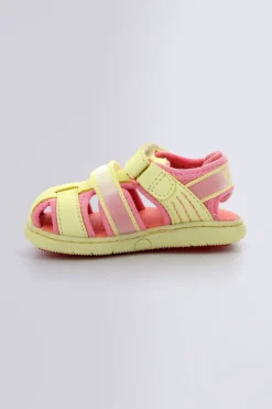 Kickbeachou Jaune